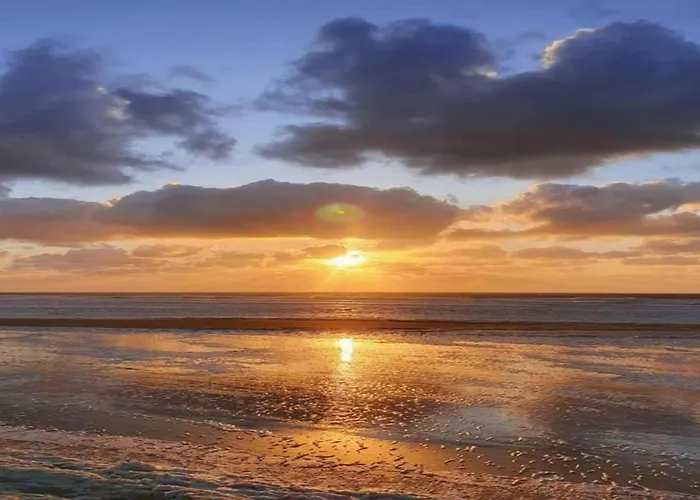 Comfortable Apartment In Oostende With Sea Views