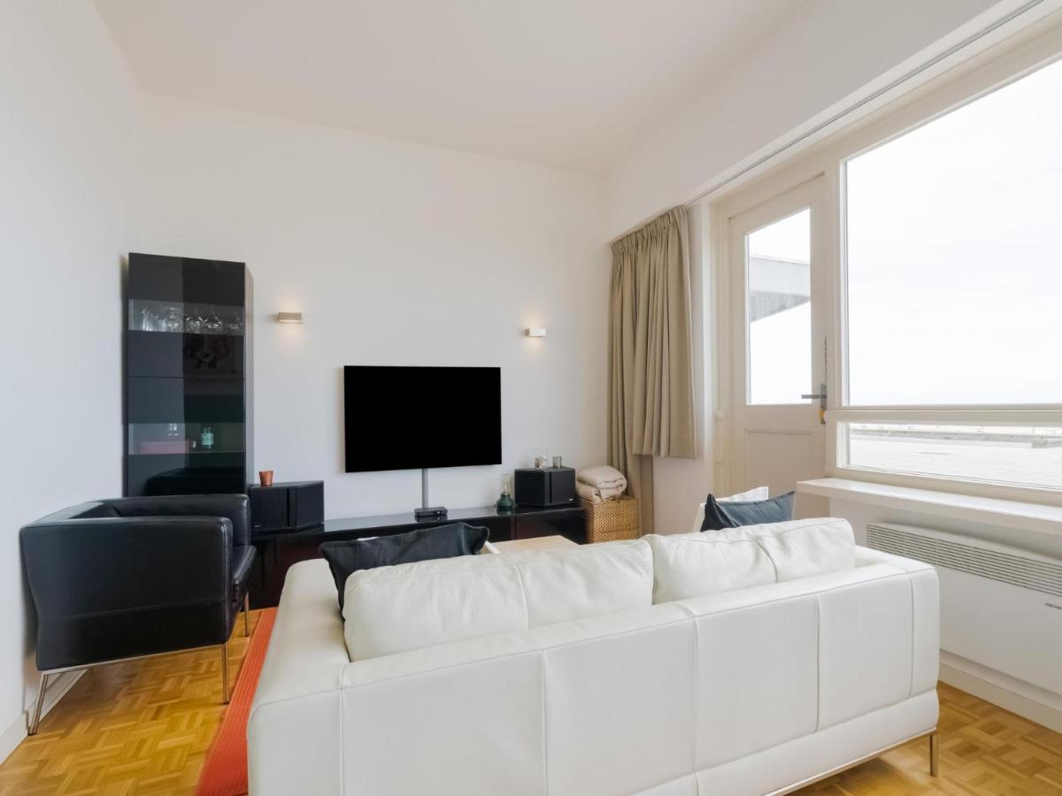 Comfortable In With Sea Views Ostend