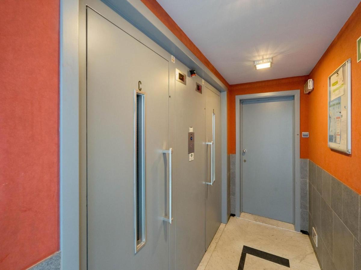 Comfortable In With Sea Views Ostend